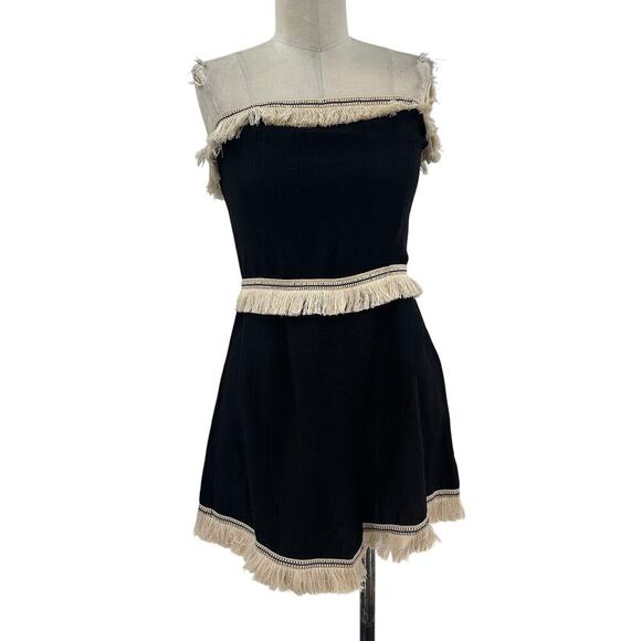 Selfie Leslie Bermuda Bandeau Tassel Trim Romper Black Size‎ US Large - Picture 2 of 13